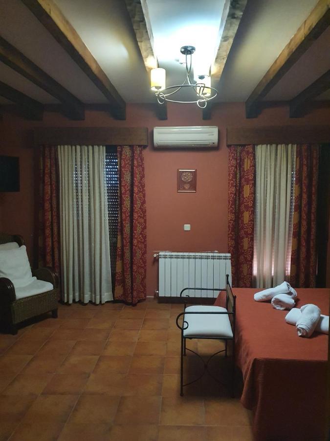 Hostal La Plata Oropesa Luaran gambar