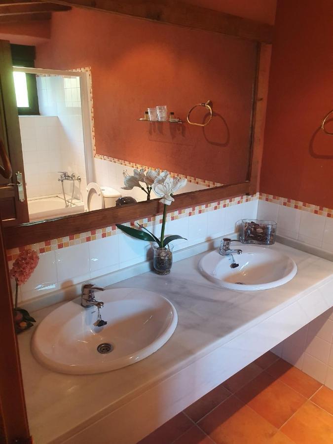 Hostal La Plata Oropesa Luaran gambar